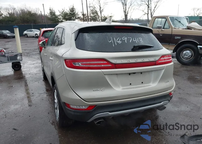 5LMCJ2C99HUL63006: 41897413