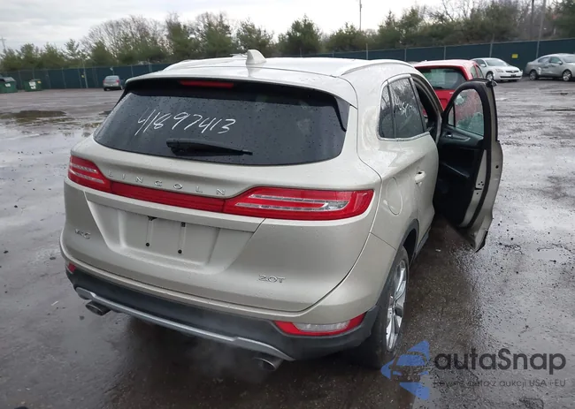 5LMCJ2C99HUL63006: 41897413