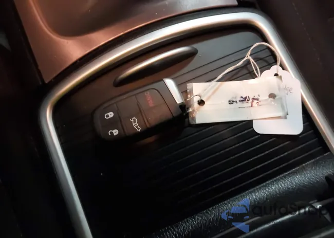 2C3CDXHG3LH153679: 41897455