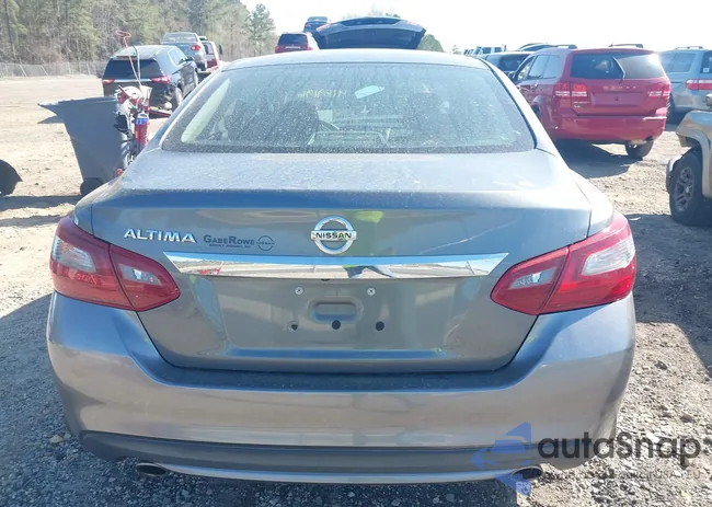 1N4AL3AP4JC147520: 41898196