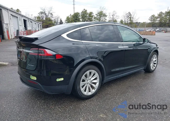 5YJXCBE27MF324792: 41898704