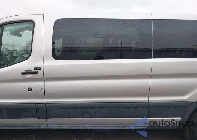 1FBZX2YM6HKA60195: 41897853