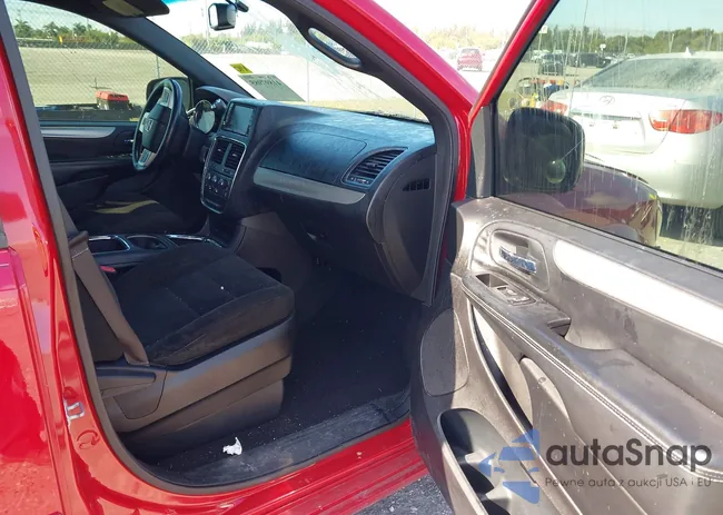 2C4RDGCG6FR625840: 41897985