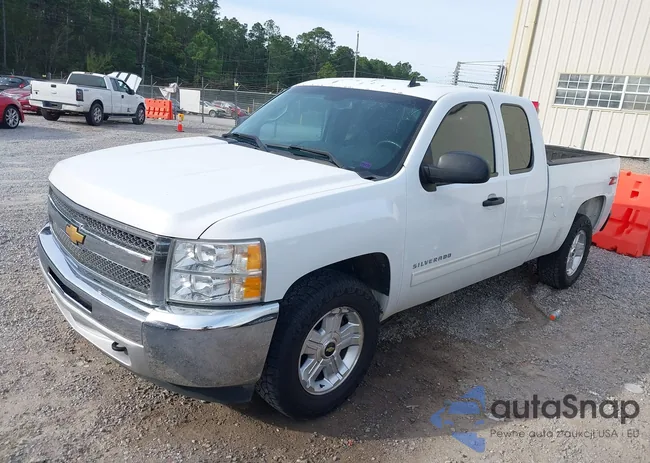 1GCRCSE03CZ171375: 41898875