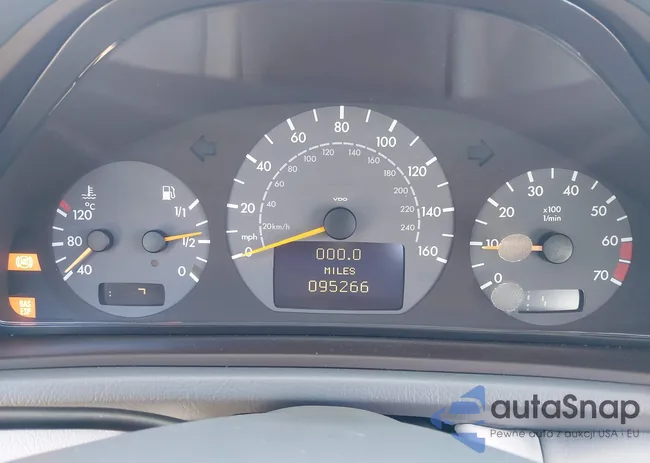 WDBLJ70G82T120757: 41899108