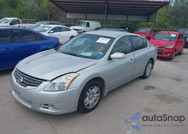 1N4AL2AP7CC174062: 41900657