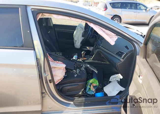 5NPD84LF3HH143976: 41901134