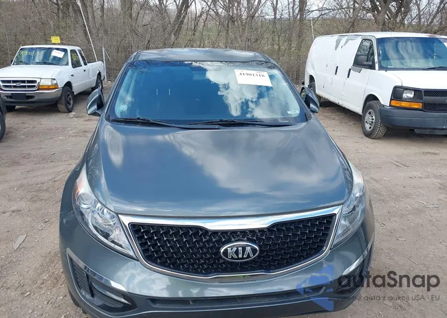 KNDPB3AC9F7737796: 41901318