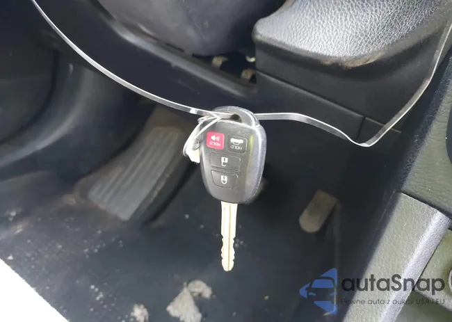 2T1BPRHE3EC176174: 41901559