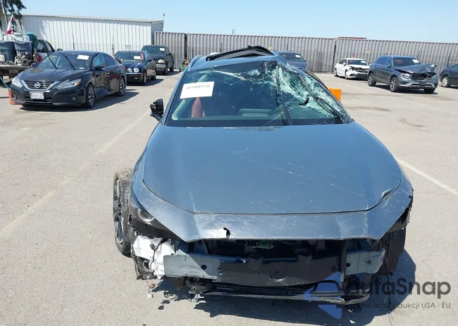 3MVDMBCMXRM640631: 41900958