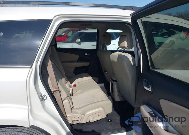 3C4PDCAB9JT444292: 41902314