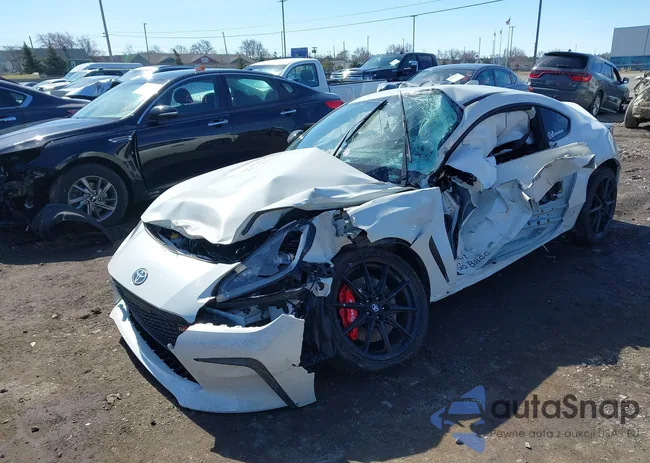 JF1ZNBE12S9752602: 41902548