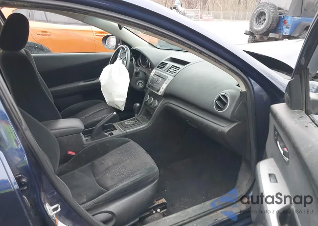 1YVHZ8BH7A5M52522: 41902643