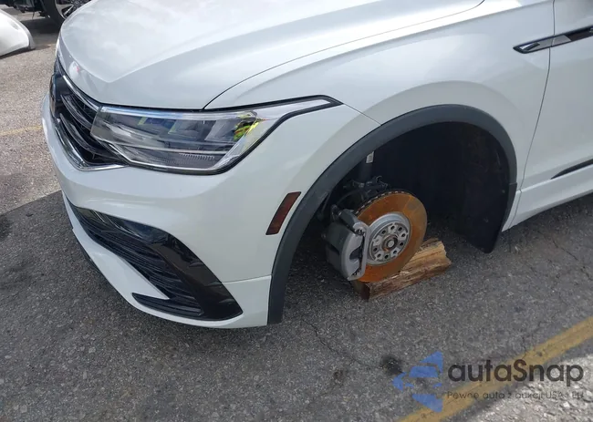 3VVCB7AX3PM133002: 41902721