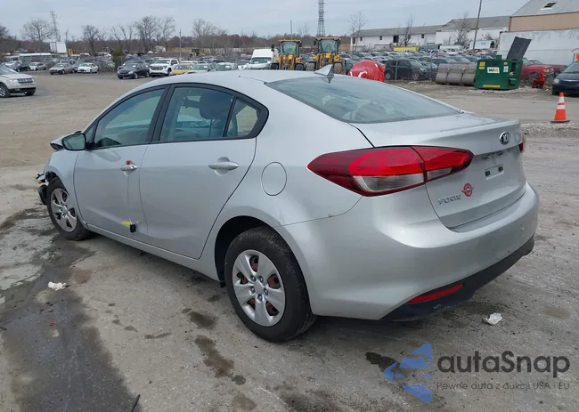 3KPFK4A73JE243592: 41903070