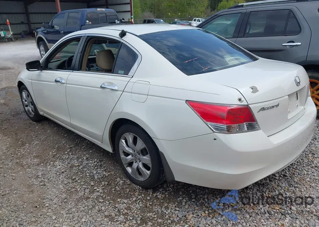 1HGCP368X8A038981: 41904313