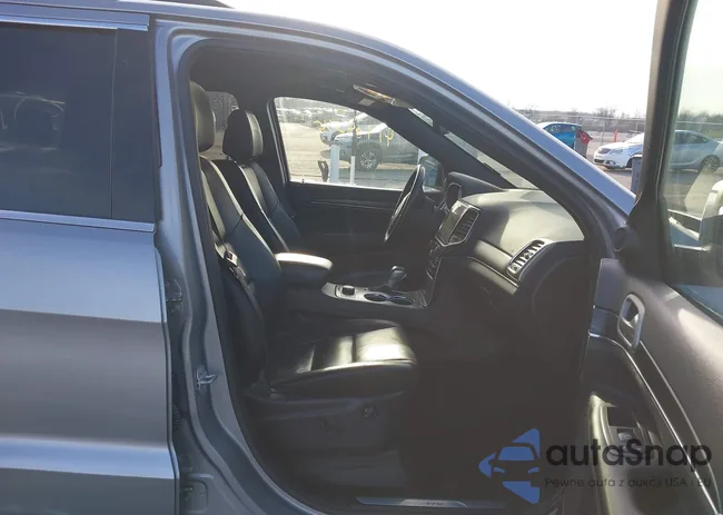 1C4RJFBGXLC217267: 41904546