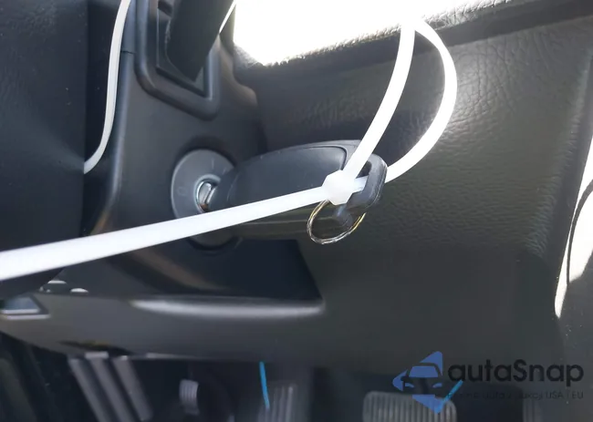 YV4CY982571395309: 41904091