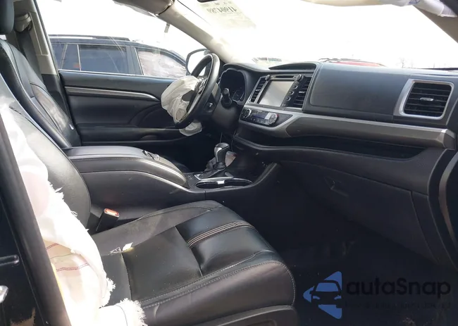 5TDJZRFH9JS551134: 41904789