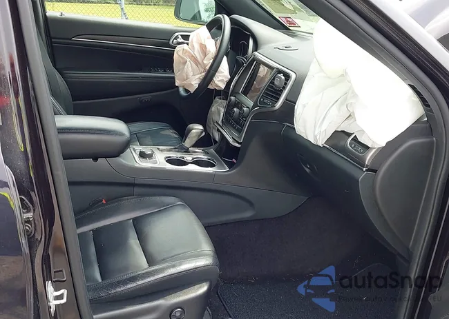 1C4RJFBG3JC288498: 41904877