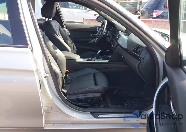 WBA3C1C51DF442271: 41904898