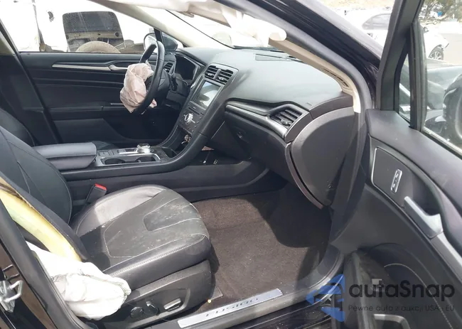 3FA6P0RU0KR116903: 41904971