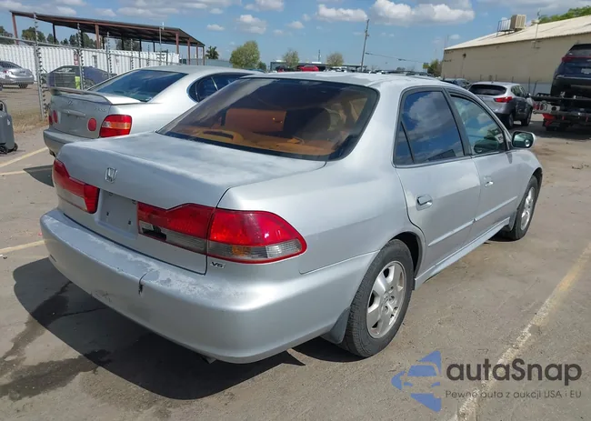 1HGCG16531A012528: 41906308