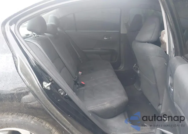 1HGCR2F78GA240048: 41905855