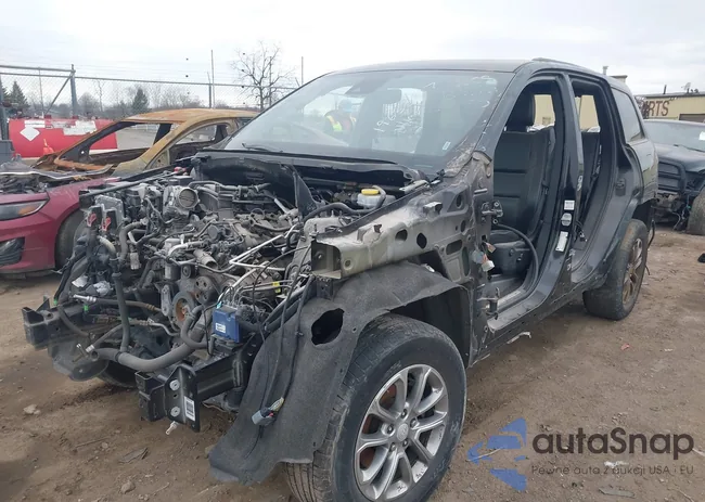 1C4RJECG7JC275553: 41906043