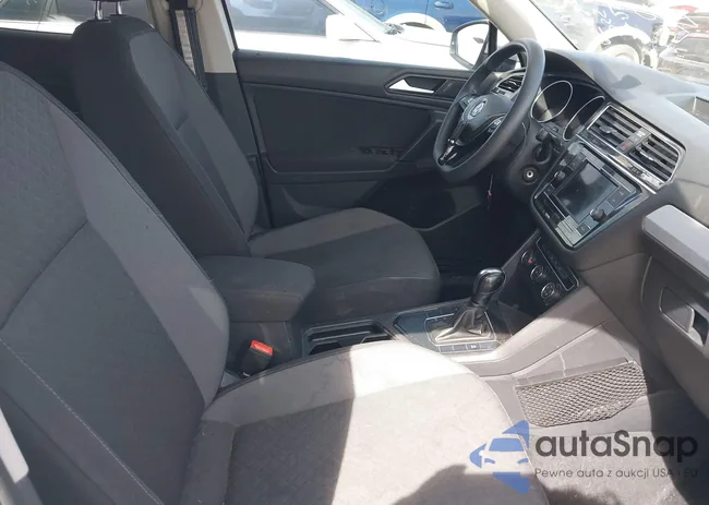 3VV1B7AXXKM056760: 41907533