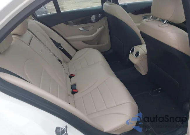 55SWF4JB1GU158079: 41906761