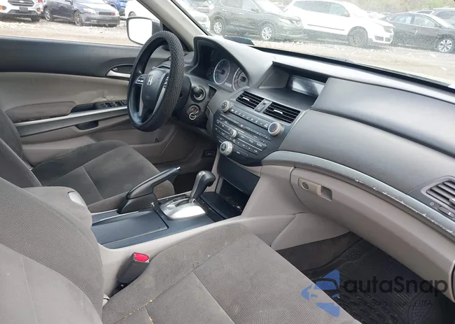 1HGCP367X9A011658: 41908349