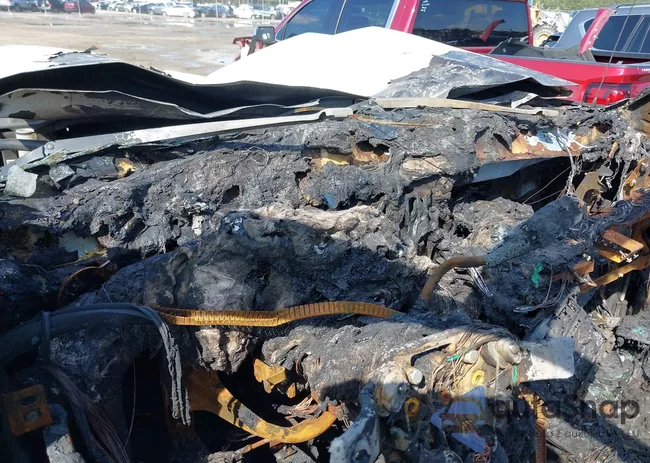 3GTU2VEC5FG249040: 41908385