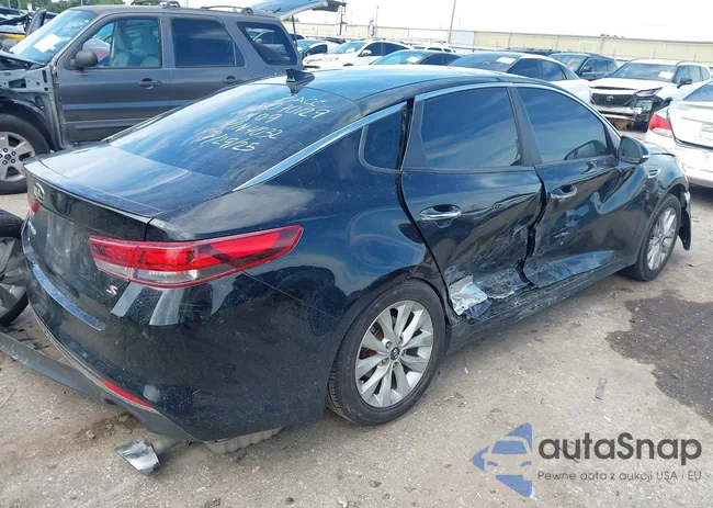 5XXGT4L33JG214032: 42906811