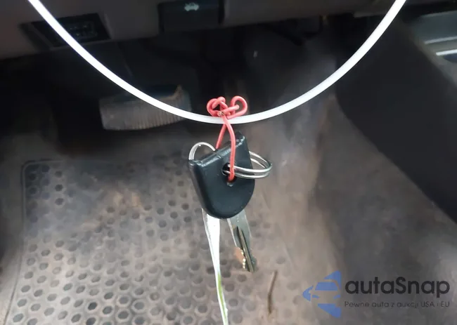 1FTYR10U02PA74725: 42906886