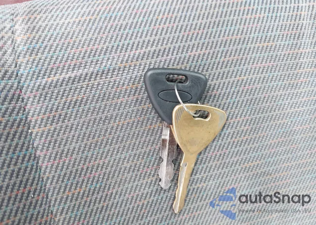 1FARP11J7RW195899: 42906995