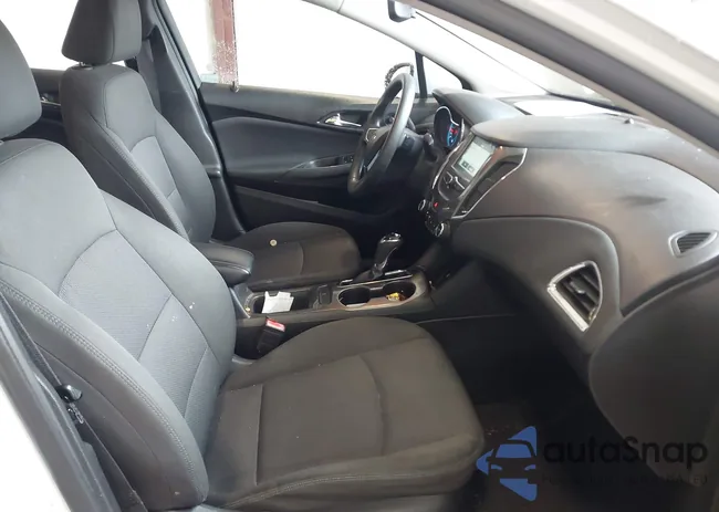 1G1BE5SM8J7167893: 42907042