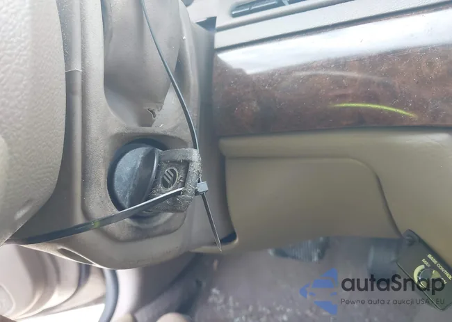 2MEHM75W45X610021: 42907113