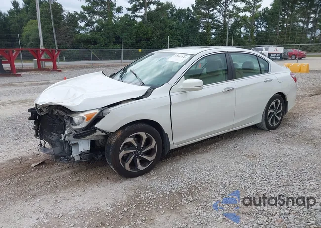 1HGCR2F72GA215176: 42907141