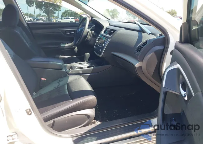 1N4AL3AP0GC240138: 42907148