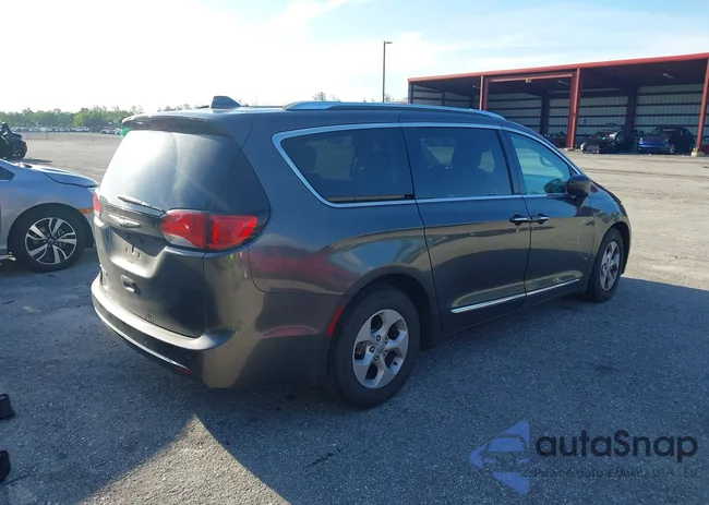 2C4RC1EG5HR579059: 42907225