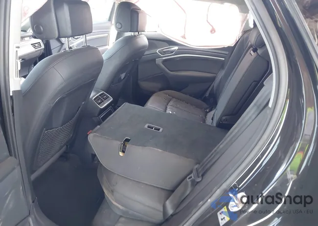 WA1LAAGE6KB022331: 42906485