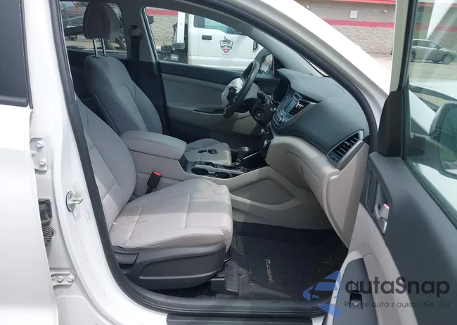 KM8J2CA47JU821233: 42906515