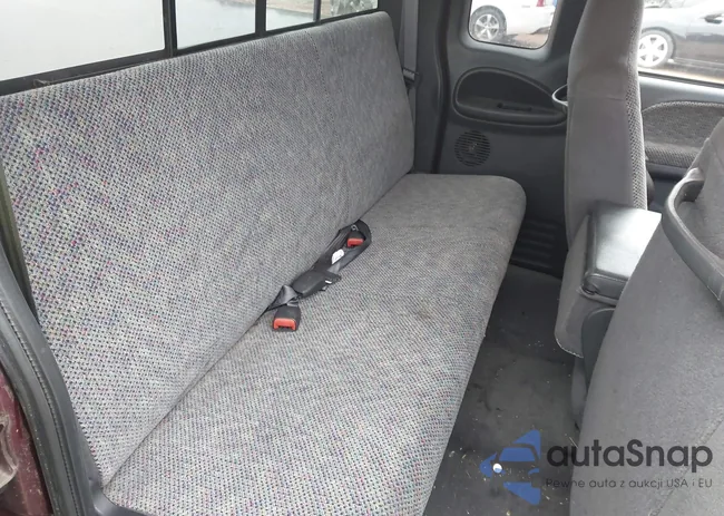 3B7HC13Z51G206728: 42906539