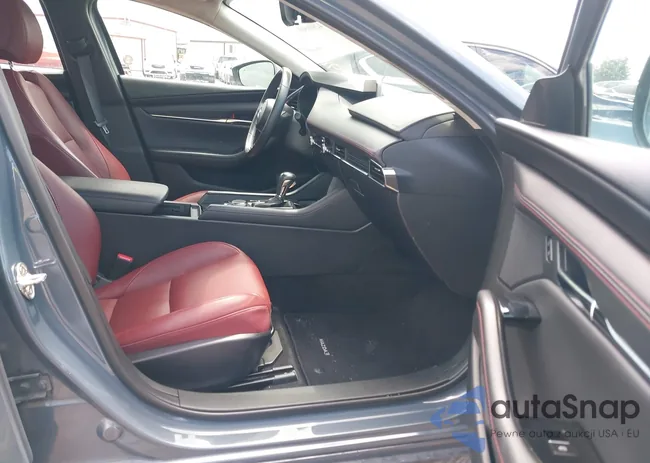 3MZBPBCM8RM410941: 42906560