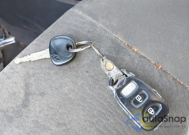 5NPDH4AE2FH595652: 42906653