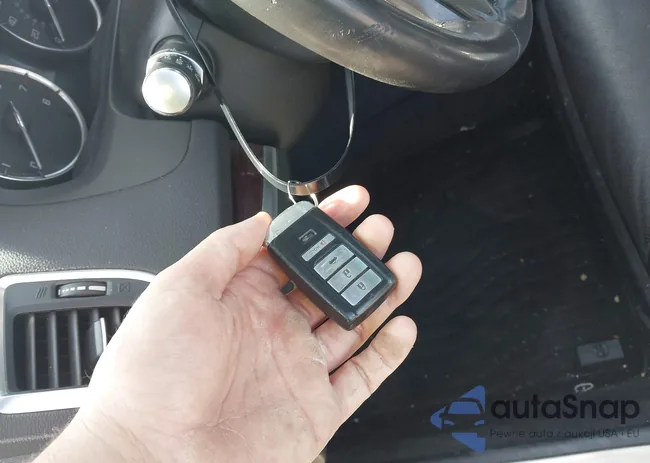 19UUB2F58FA001296: 42907756