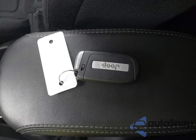 ZACNJDB12NPN68653: 42908228