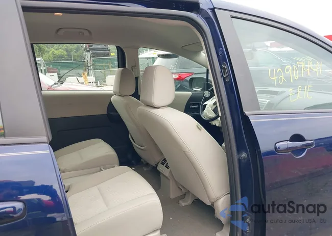 JM1CR2W39A0361793: 42907441