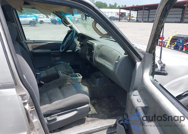 1FMZU67K74UC39626: 42907451